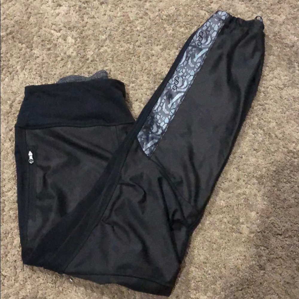 Lululemon pants sz 4